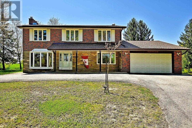 Building Photo - 6215 17th Sideroad