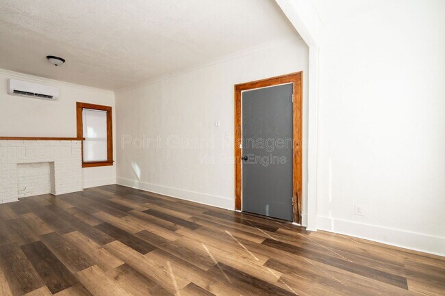 Foto del edificio - 423 N Emporia Ave
