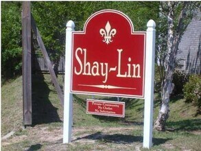 Building Photo - 1875 Shay-Lin Ct