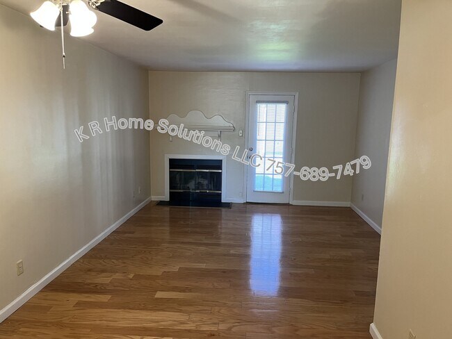 Foto del edificio - 1449 Olivewood Ct