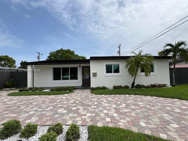 Foto del edificio - 9211 SW 13th St