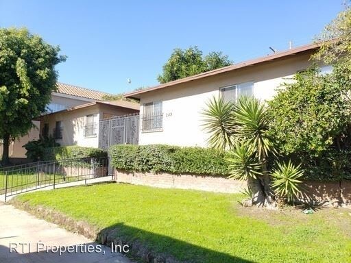 Foto principal - 249-251 W Pomona Blvd