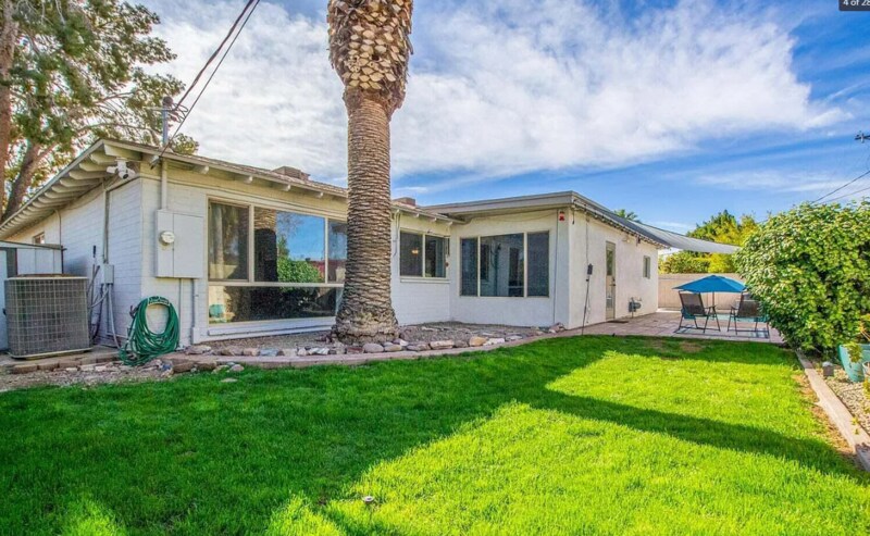 Foto del edificio - 7406 E Edgemont Ave