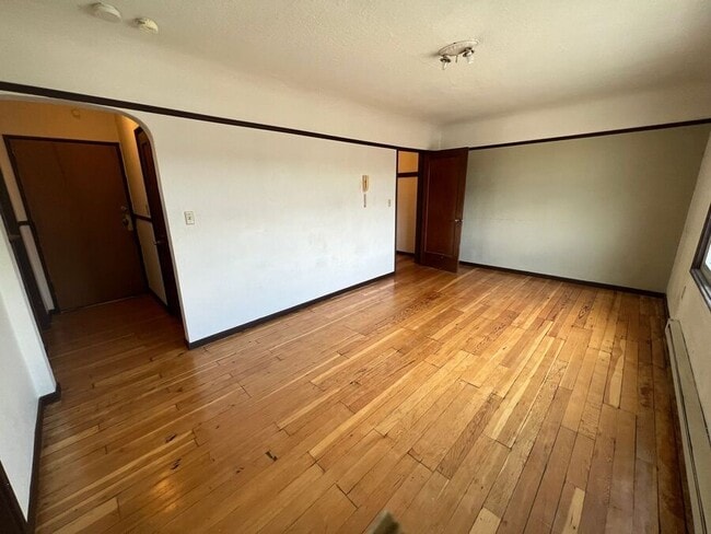 Foto del edificio - 6209 1/2 15th Ave NW-302