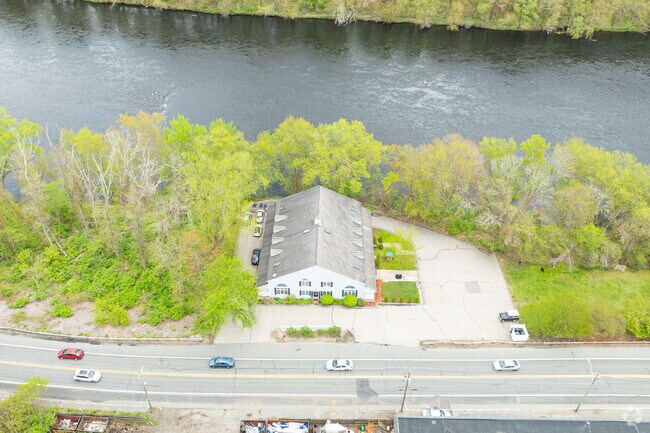 Alternate - Riverfront Townhouses