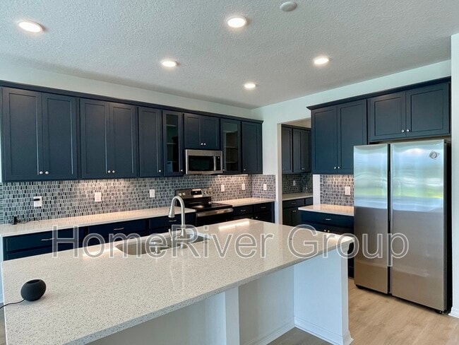 Building Photo - 10701 New Morning Dr