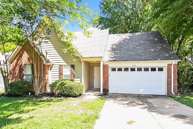 Building Photo - 6926 Ginwood Cove