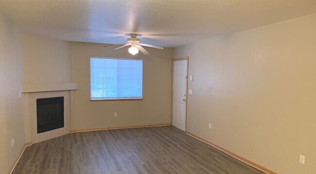 Building Photo - 1120 City Park Ave