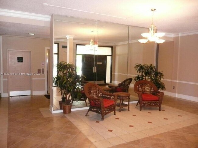 Building Photo - 500 Executive Center Dr