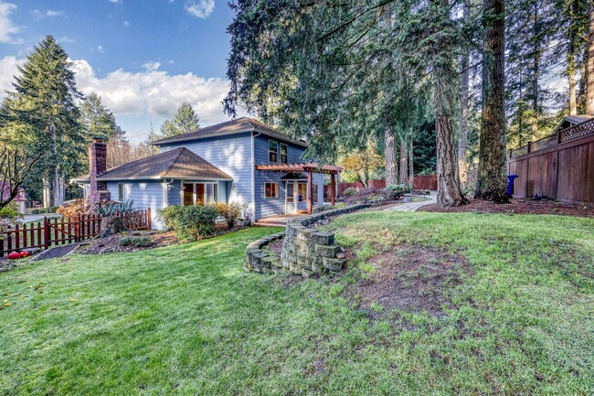 Building Photo - Beautiful Gig Harbor Home