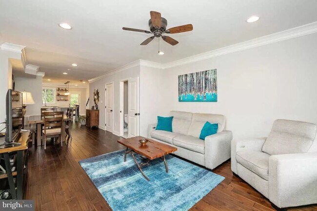 Foto del edificio - 1420 Dellwood Ave