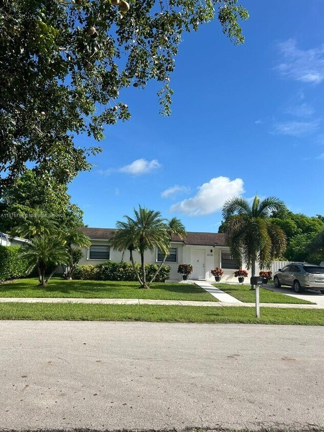 Primary Photo - 15341 SW 307th Rd