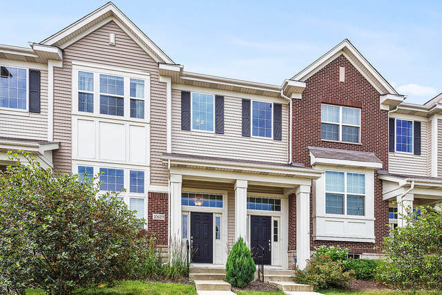 Foto principal - 10619 W 153rd St