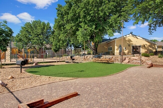 Interior Photo - Canyon Ranch Apartments