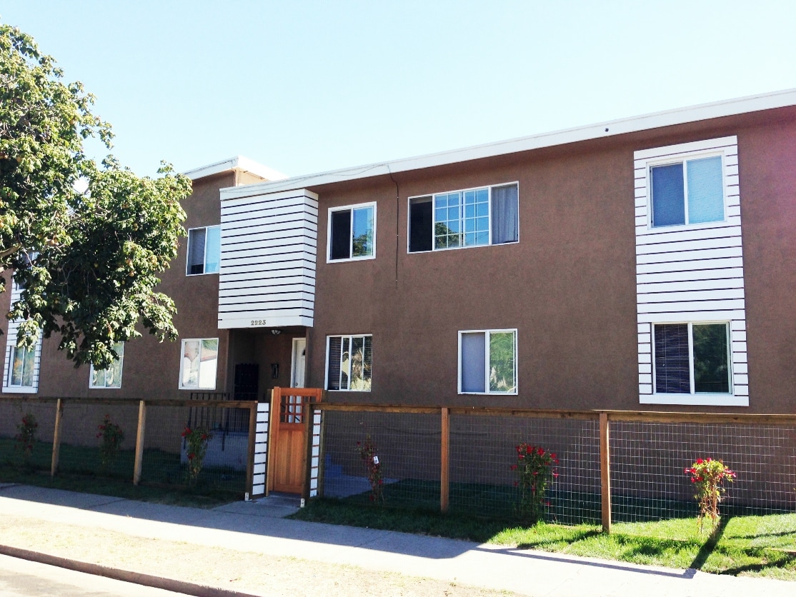 Primary Photo - 2223 Bonar St