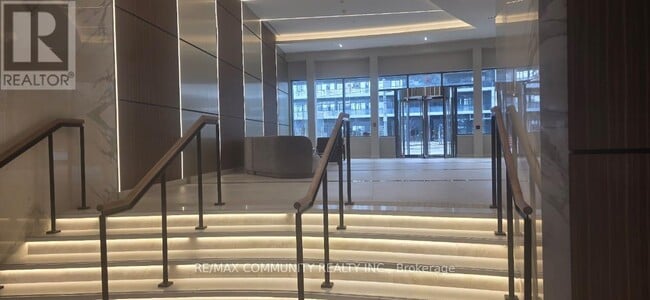 Photo du bâtiment - 5105 Hurontario St