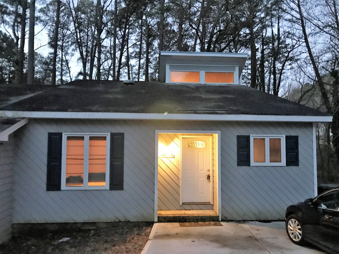 Primary Photo - 5652 Thea Ln