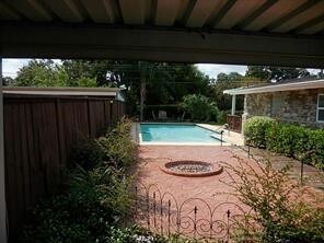 Building Photo - 5927 Moonmist Dr