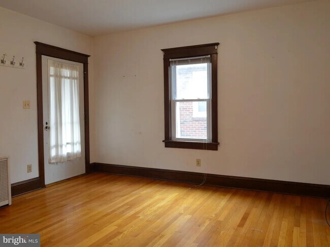 Foto del edificio - 2203 Fairview Ave