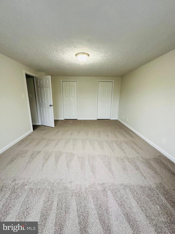 190 Kenwood Dr, Winslow Township, NJ 08081 Room for Rent in Winslow