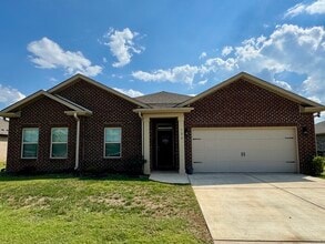 Building Photo - 124 Blackburn Trace