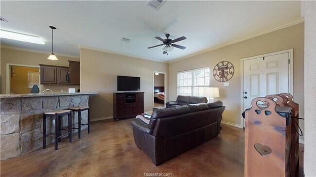 Foto del edificio - 412 Deacon Dr