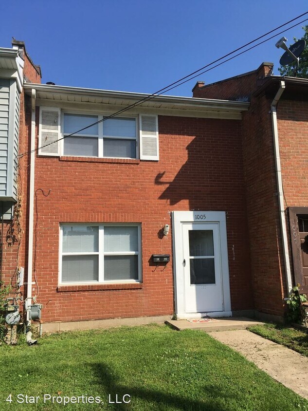 Foto principal - 2 br, 1 bath House - 1005 Pine St.