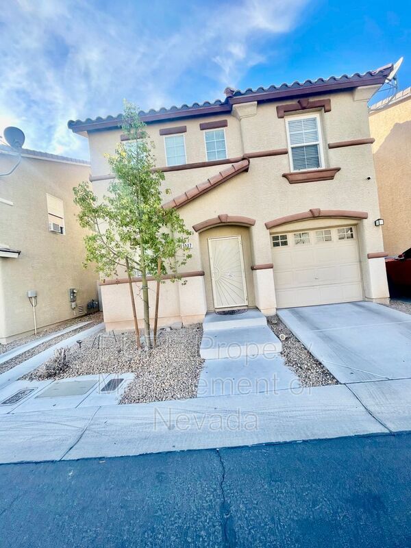 Primary Photo - 1217 Plum Canyon St