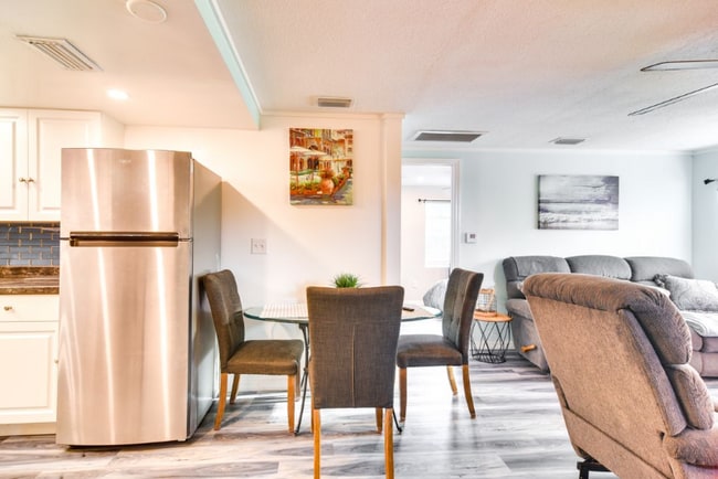 Foto del edificio - 10845 71st Ave