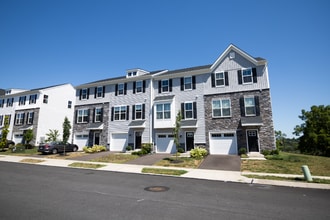 Building Photo - 829 Pecan Rd