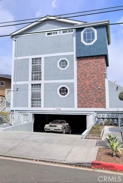 Foto principal - 1706 Grismer Ave