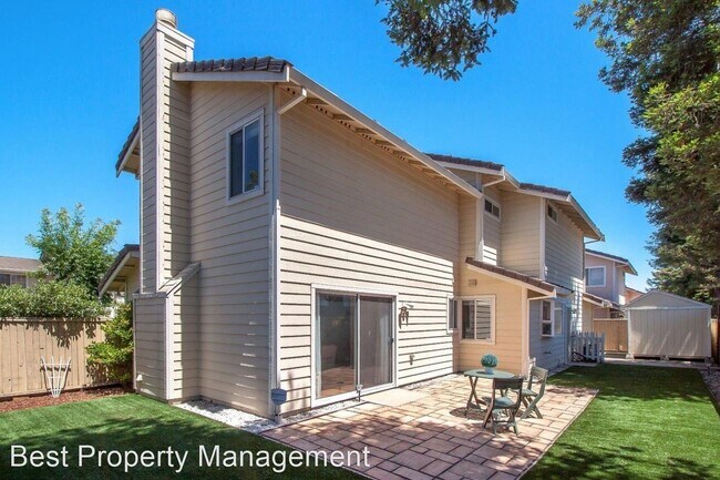 Foto del edificio - 4 br, 2.5 bath House - 27751 Treat Ln.