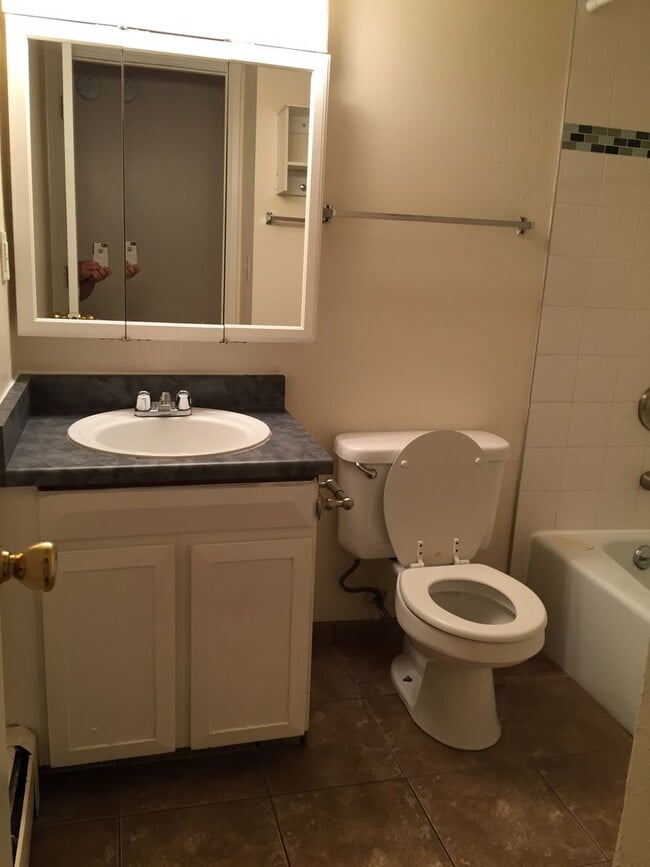 Photo - 4955 Moorhead Ave. #A Apartment