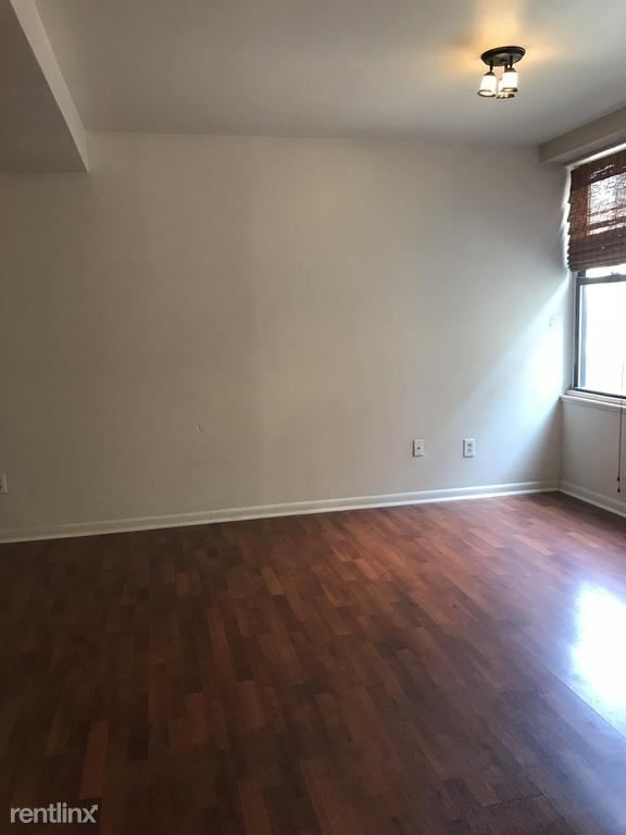 Foto del edificio - 7217 Meade St