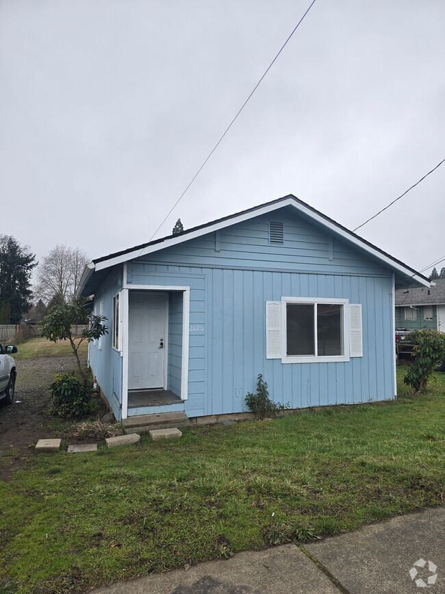 Building Photo - 2820 19th Ave