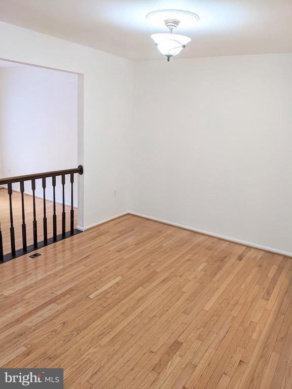 Foto del edificio - 256 Chelmsford Ct
