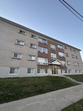 Building Photo - 21 Verdun St