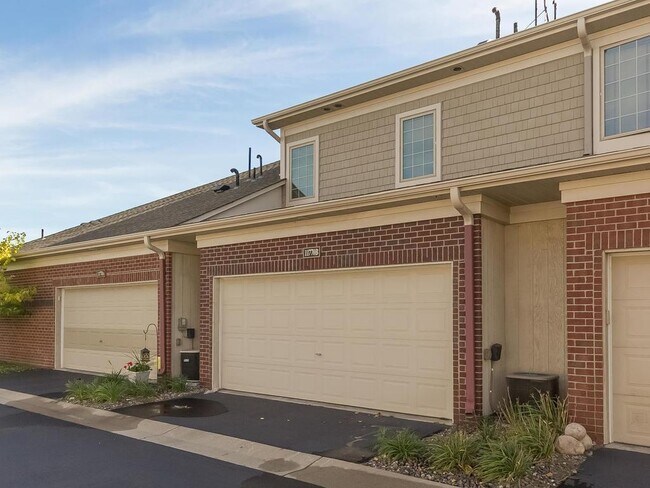 Foto del edificio - 11770 Vermillion St NE