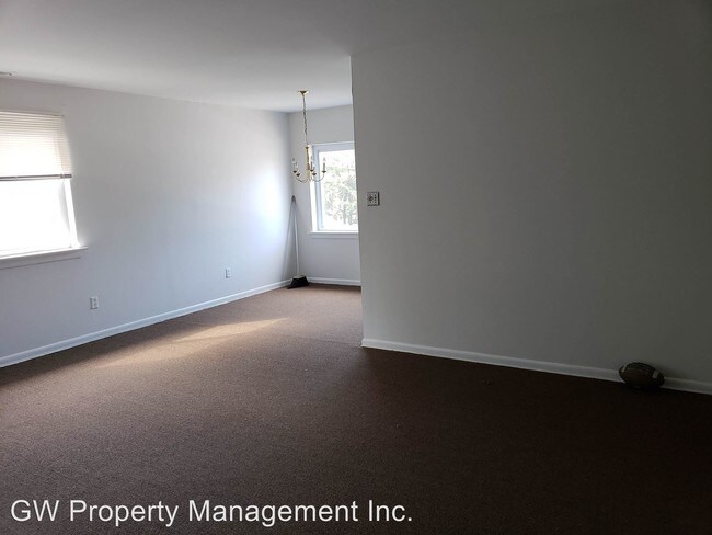 Foto del edificio - 8258 Rodney St