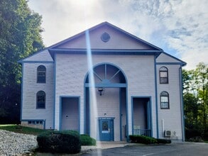Building Photo - 24 West Rd