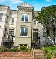 Building Photo - 724 5th St NE