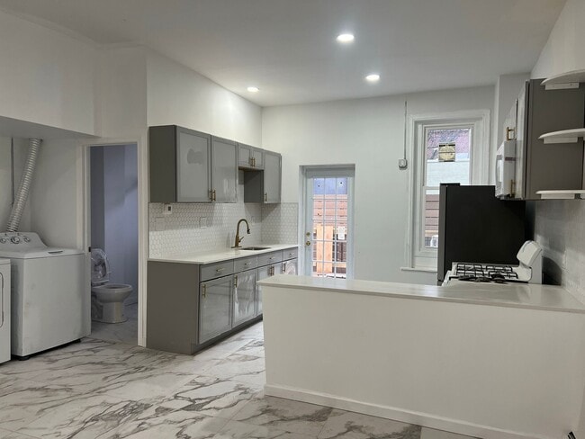 Foto del edificio - 644 South St