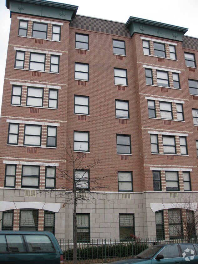 Primary Photo - Schaeffer Apartments