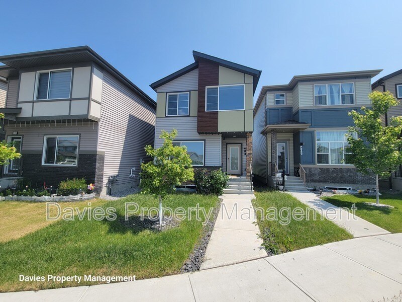 Photo principale - 403-437 37 Ave NW