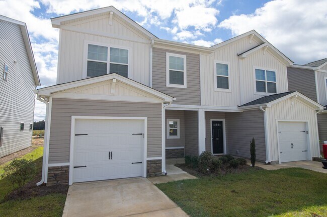 Foto del edificio - New 3-Bed, 2.5-Bath Home in Hopkins with Modern Amenities & Community Perks ~ Minutes To Fort Jac...