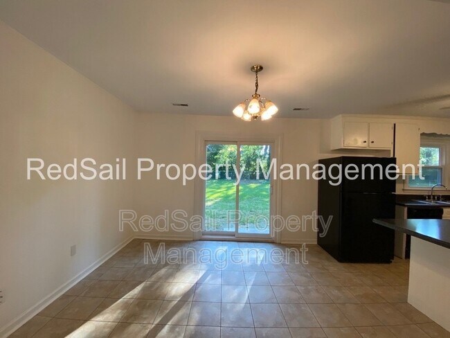 Building Photo - 13358 Warwick Springs Dr
