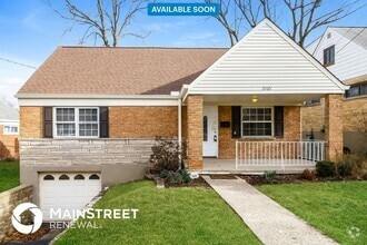 Building Photo - 2160 Sylved Ln