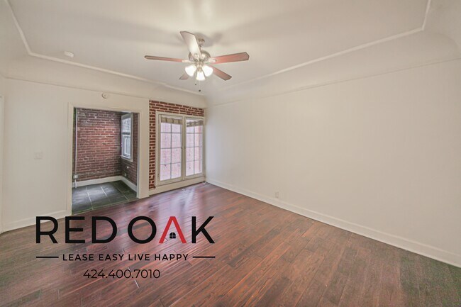 Building Photo - 716 S Berendo St