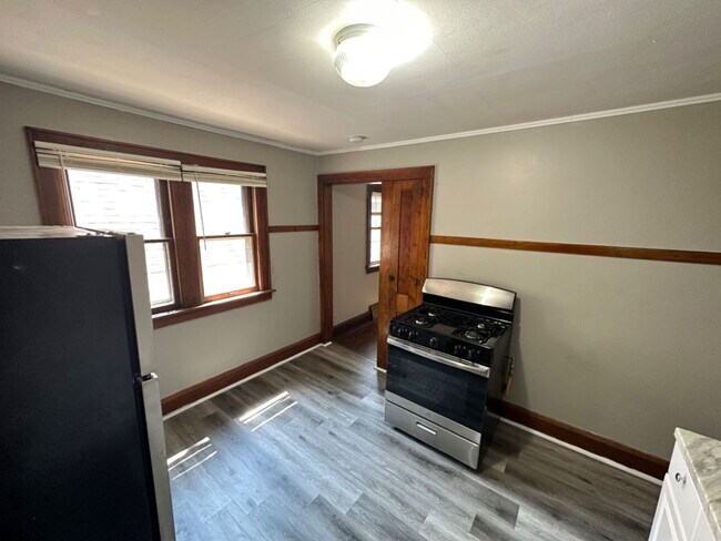Building Photo - 3230-3230A N 35th St. - Duplex