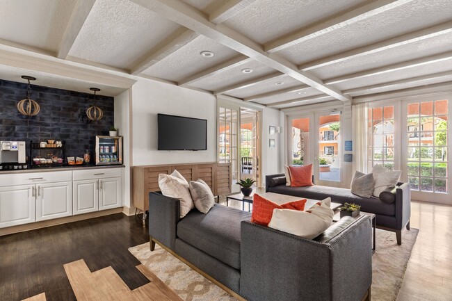 Building Photo - Bell Riverside